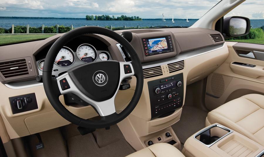  Volkswagen Routan 2009 года  (фото 41 из 80)